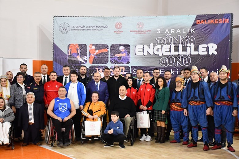 Balıkesir’de Dünya Engelliler Günü, Engelsiz Gençlik ve Spor Organizasyonuyla Anıldı