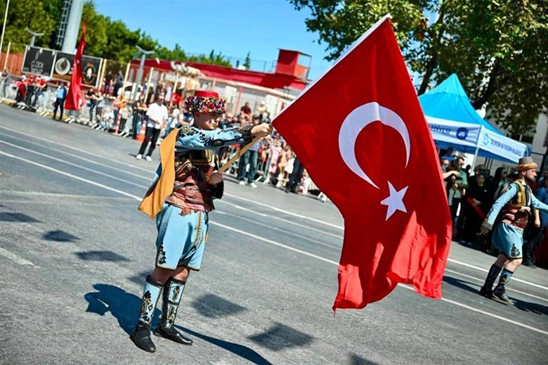 BALIKESİR’İN KURTULUŞUNUN 104. YILI SPOR ETKİNLİKLERİYLE KUTLANDI