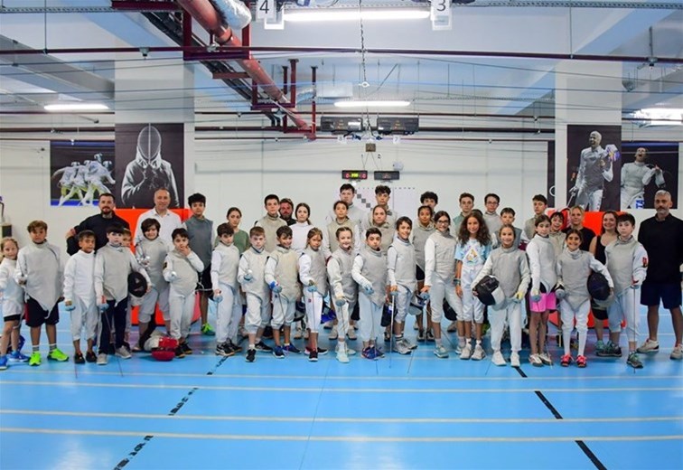 🏆 Balıkesir Eskrimde Ulusal ve Uluslararası Başarılarıyla Yükselişini Sürdürüyor...