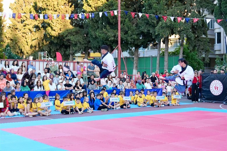 GSB SPOR OKULLARI BALIKESİR’DE COŞKULU BİR AÇILIŞLA BAŞLADI