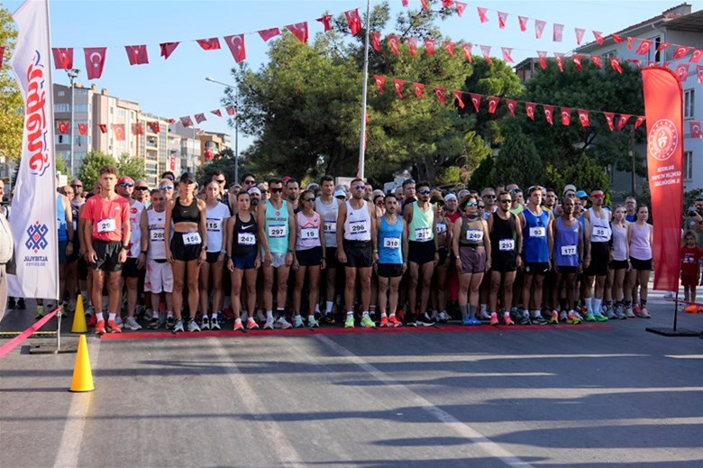 İSMAİL AKÇAY YOL KOŞUSU 18. KEZ BALIKESİR’DE GERÇEKLEŞTİRİLDİ